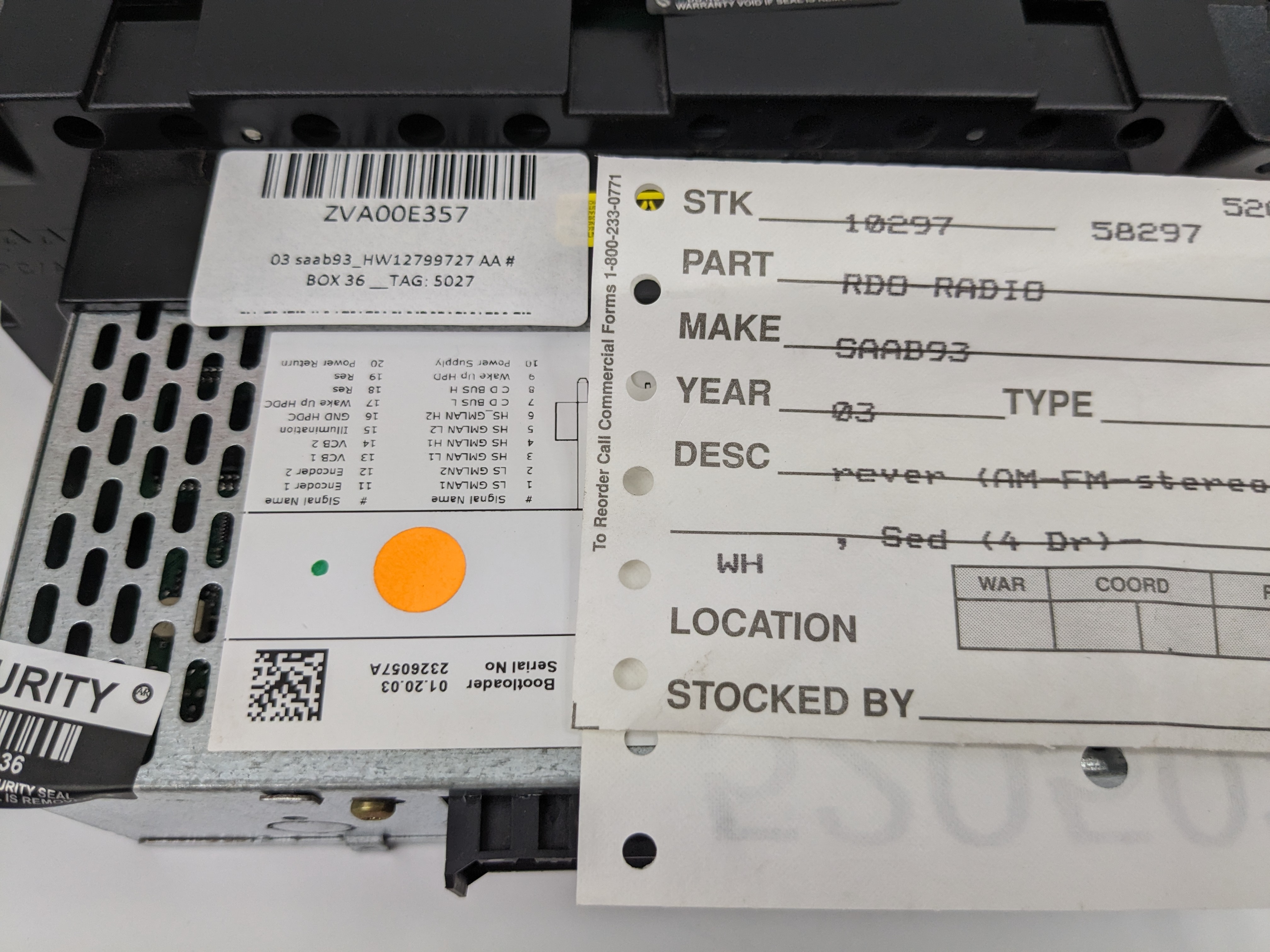 2003-2004 SAAB 9-3 Radio Control Panel Stereo Player Console 6